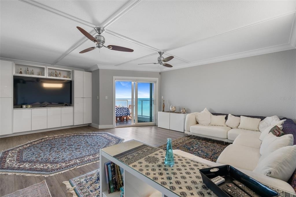 1050 Longboat Club Road - Photo 8