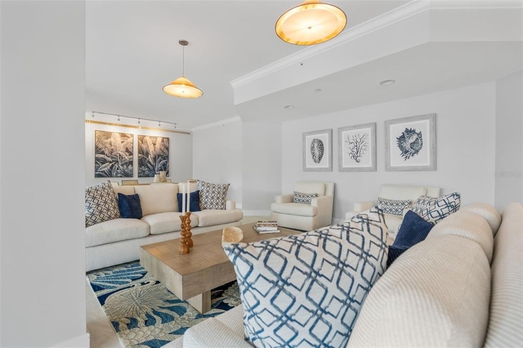 1050 Longboat Club Road - Photo 4
