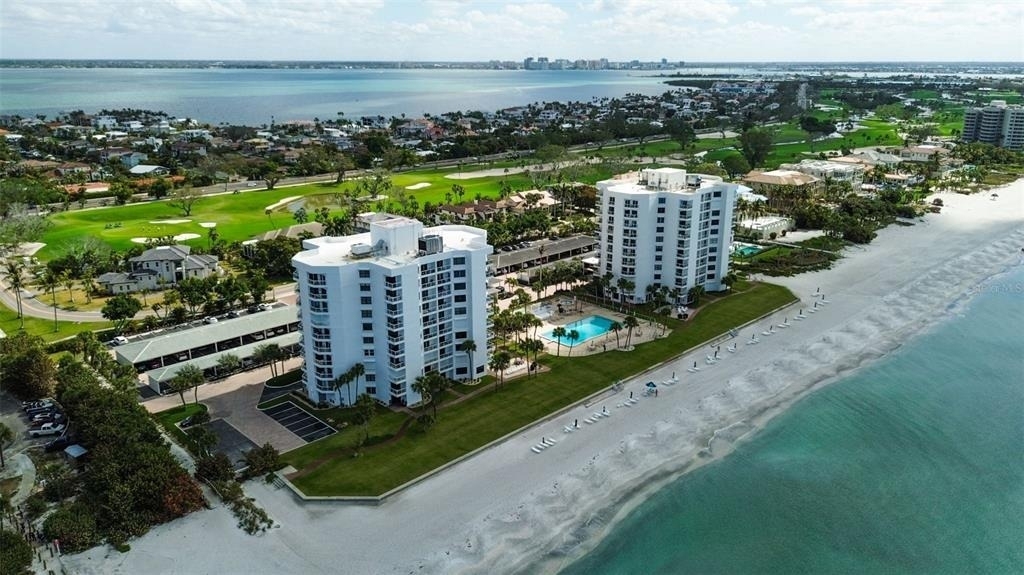 1050 Longboat Club Road - Photo 31