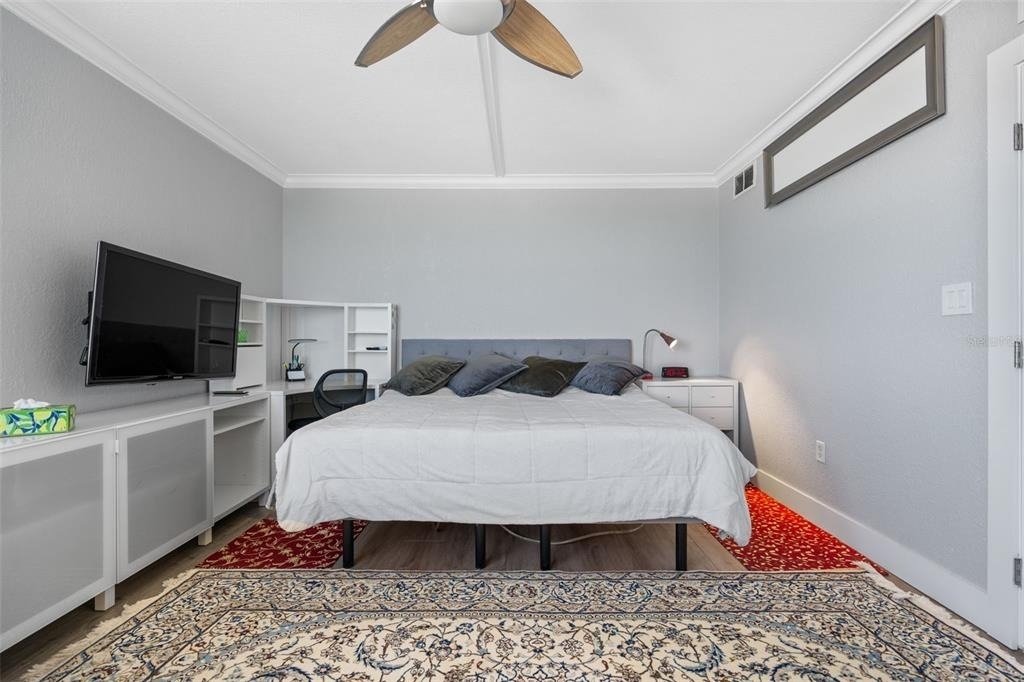 1050 Longboat Club Road - Photo 19