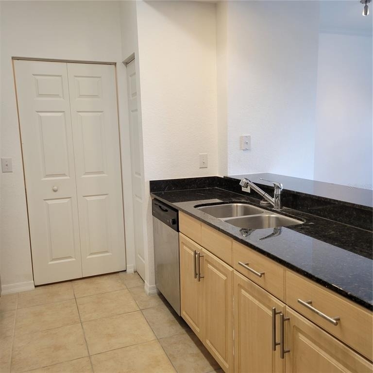 1064 N Tamiami Trail - Photo 4