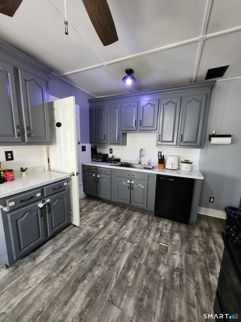 14 Union Street - Photo 3
