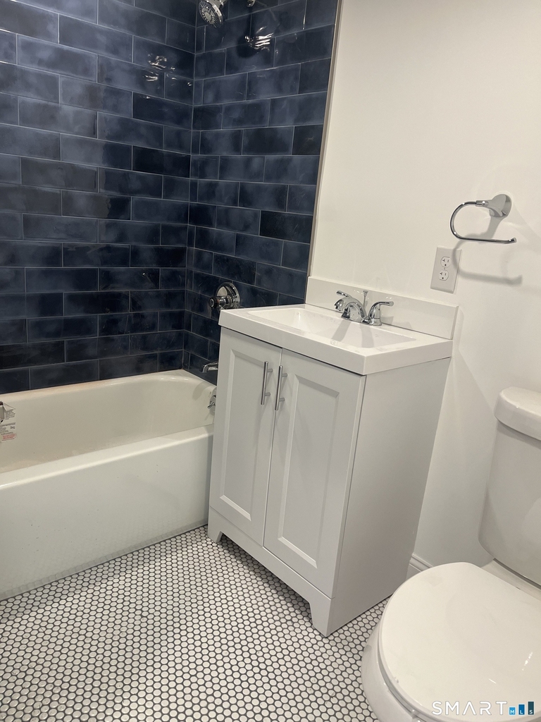 156 Union Street - Photo 6