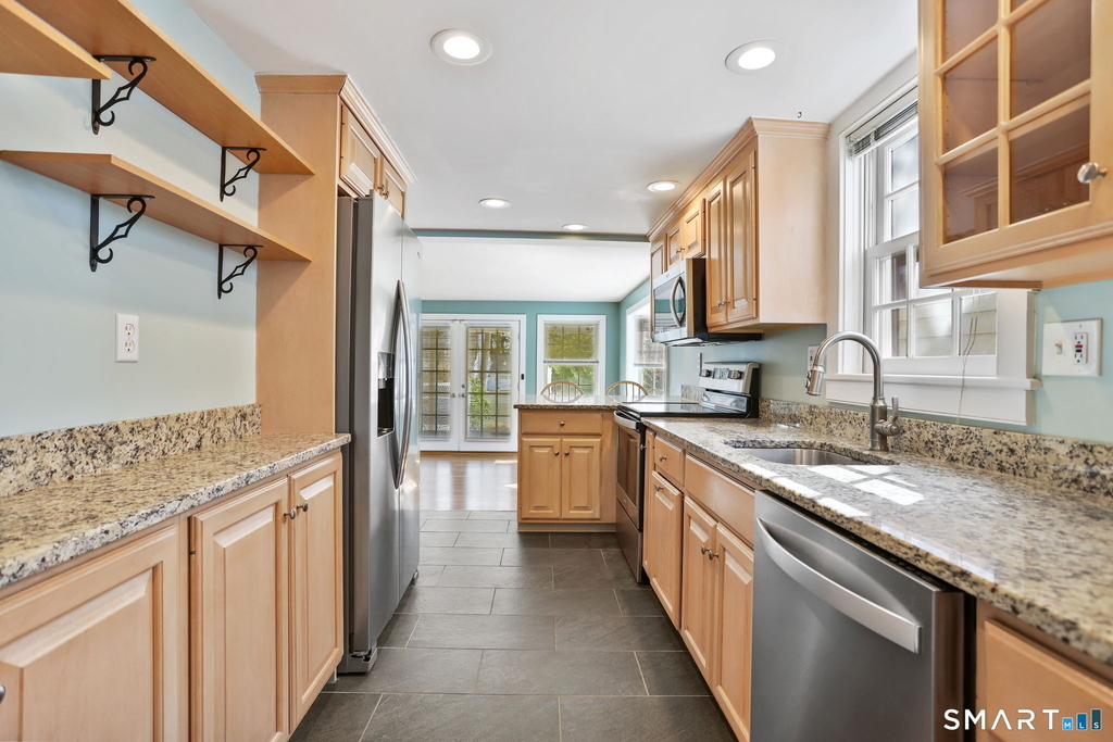 410 Wilton Road - Photo 12