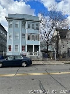 481 Hollister Avenue - Photo 5