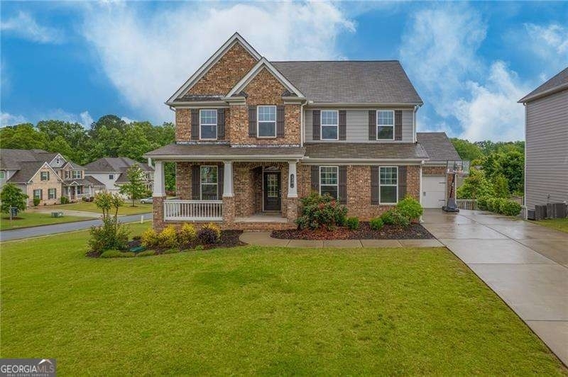 301 Cochin Drive - Photo 0