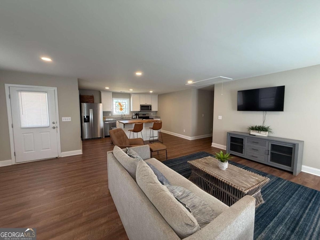 5956 Moon Drive - Photo 3