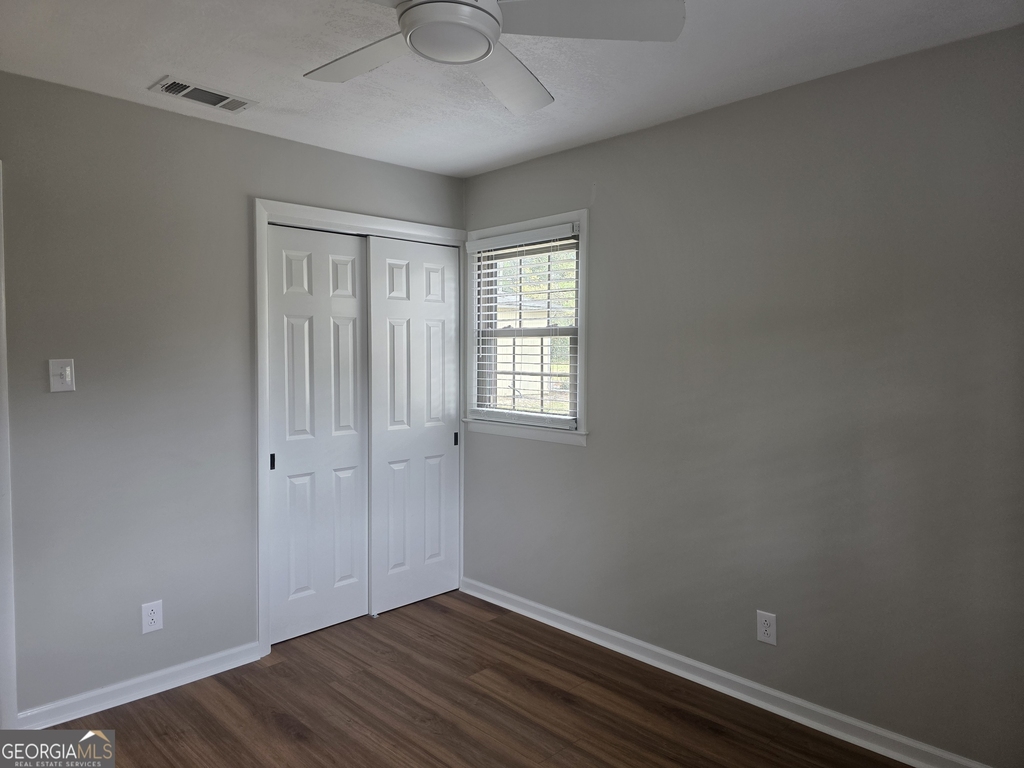 103 W 15th Street - Photo 10