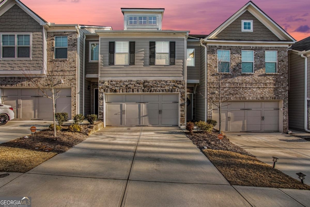 2414 Fitts Drive - Photo 2