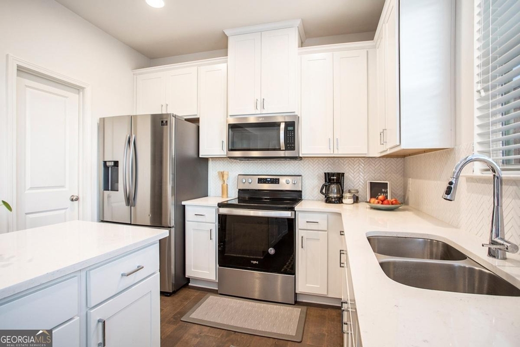 2414 Fitts Drive - Photo 8