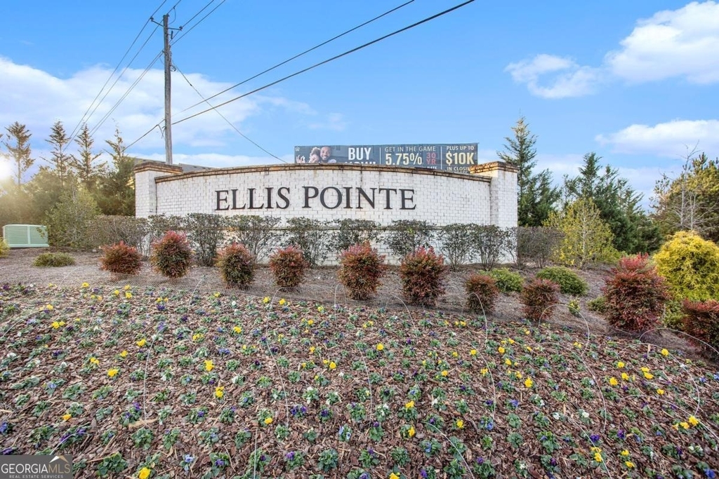 2414 Fitts Drive - Photo 3