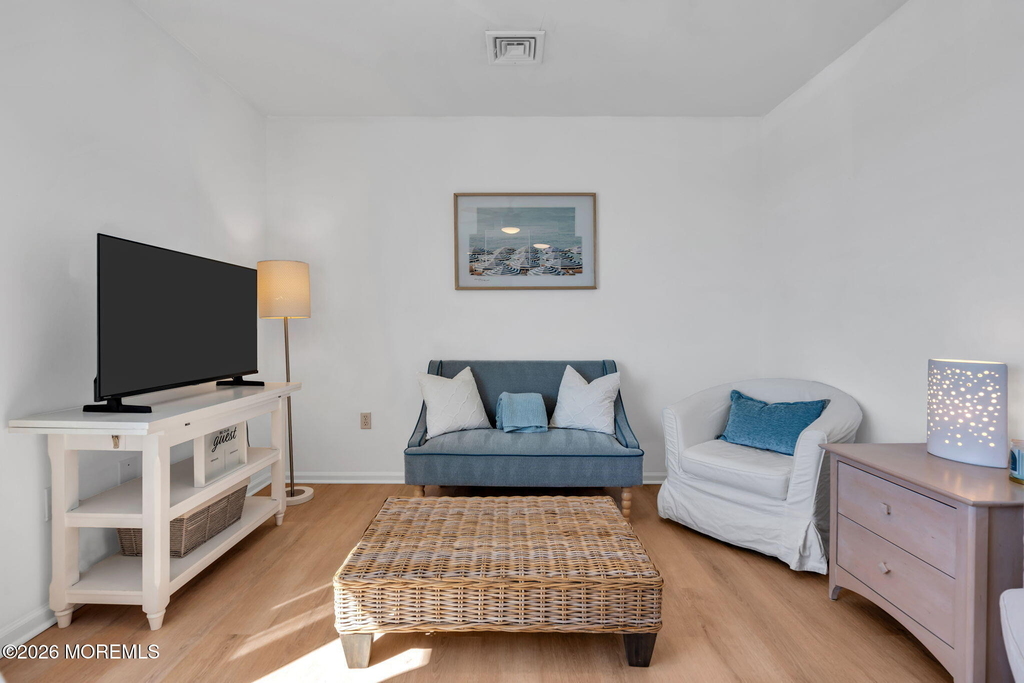 548 Washington Boulevard - Photo 4