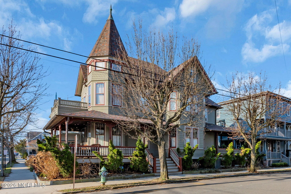 62 Webb Avenue - Photo 0