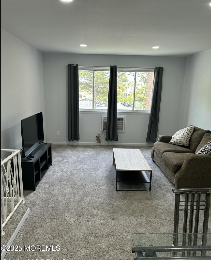 35 Sternberger Avenue - Photo 10