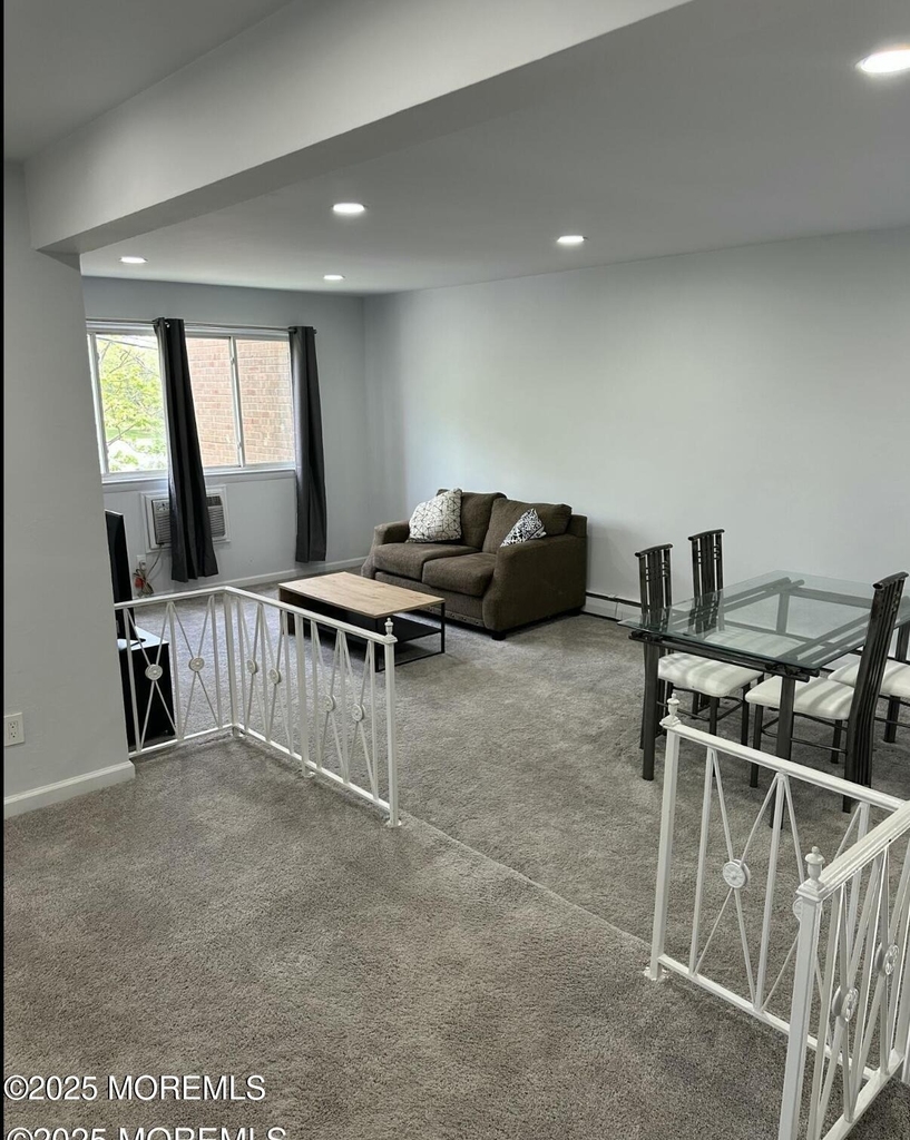 35 Sternberger Avenue - Photo 4