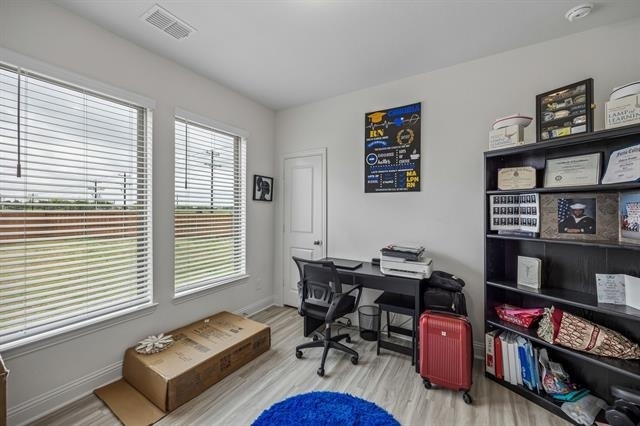 4101 Valley Mills Drive - Photo 4