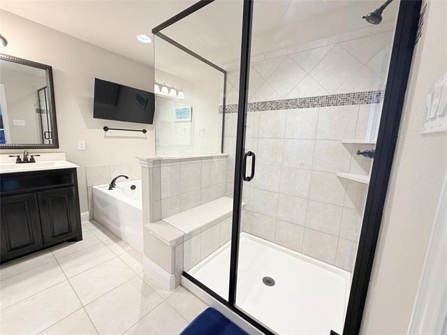 305 Tottenham Court - Photo 16