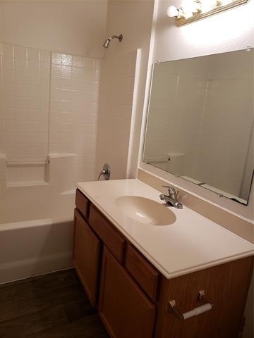 13631 Biggs Street - Photo 14