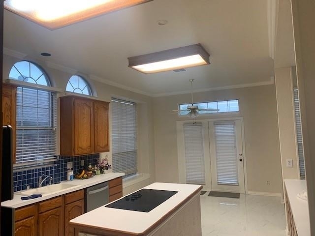 1027 Creek Bend - Photo 1