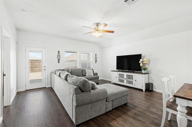 706 Spur Ridge - Photo 8