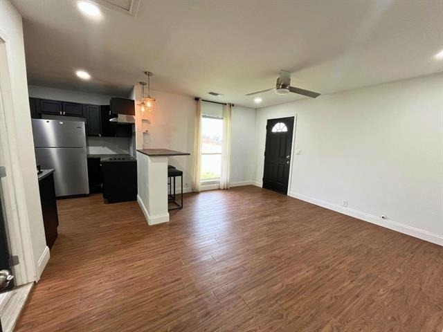 217 Adrian Drive - Photo 3