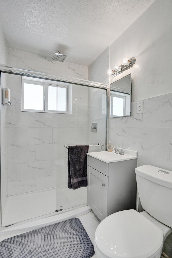 1633 Se 5th Court - Photo 8
