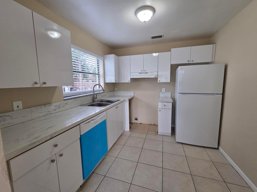 3774 Mil Race Court - Photo 4