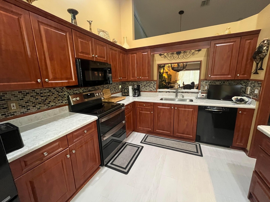 6108 Petunia Road - Photo 4