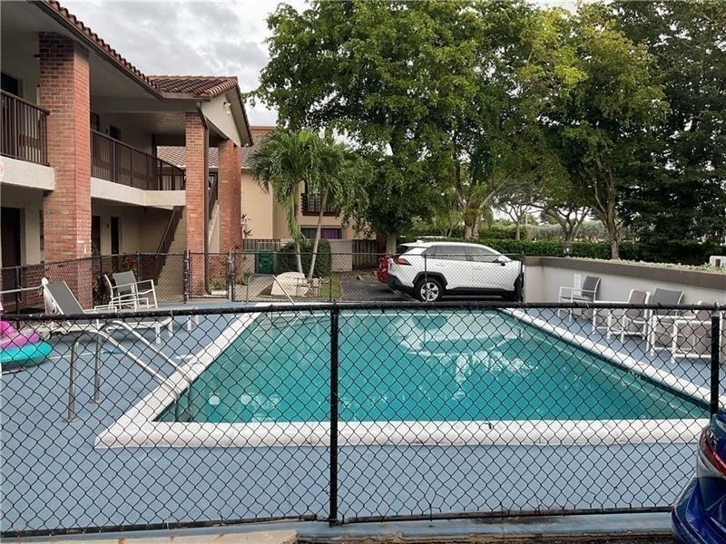 10825 Royal Palm Boulevard - Photo 1