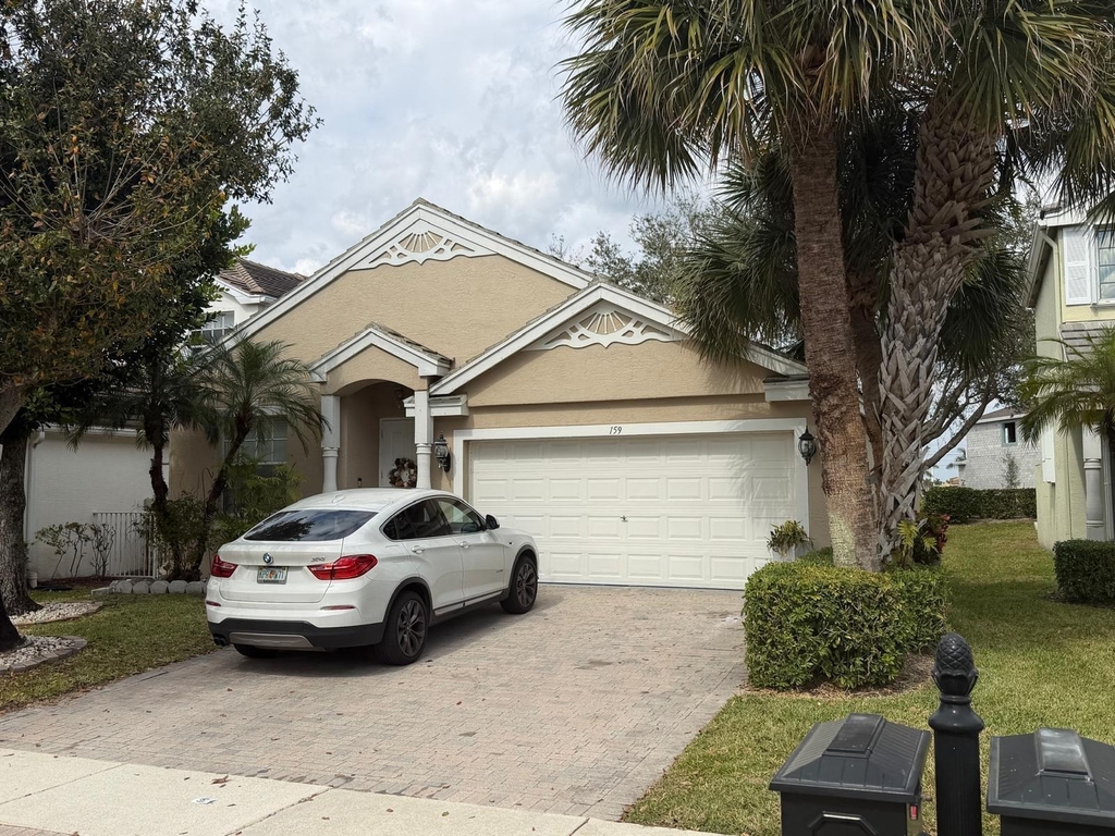 159 Berenger Walk - Photo 1