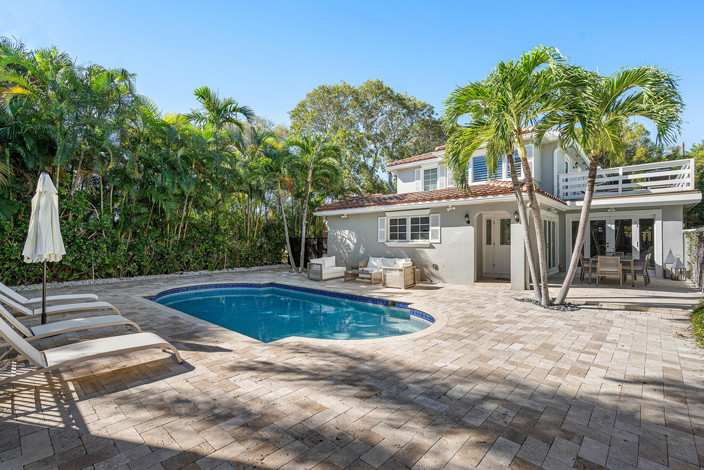 820 Palm Trail - Photo 36