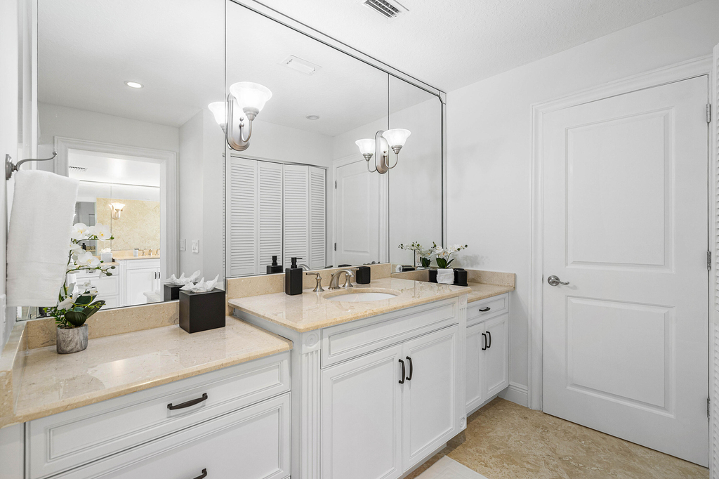 820 Palm Trail - Photo 22