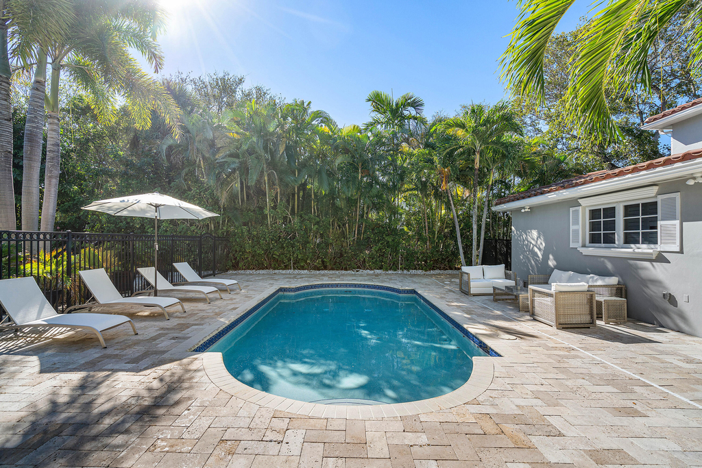 820 Palm Trail - Photo 38