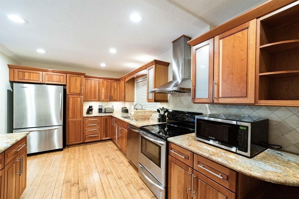 2101 Ne 15th Street - Photo 11