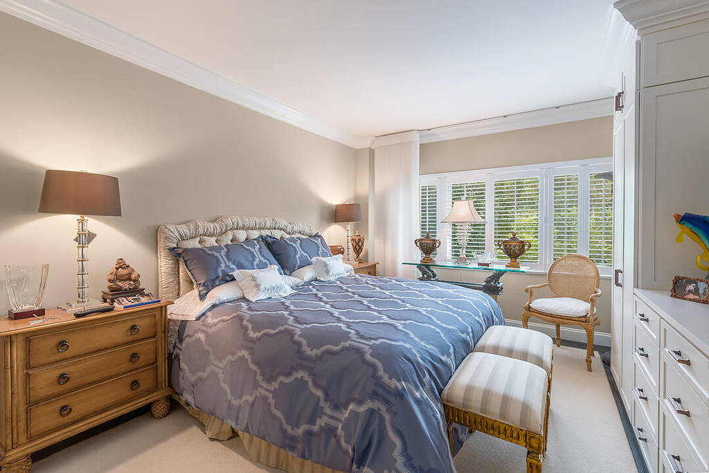 250 Bradley Place - Photo 9
