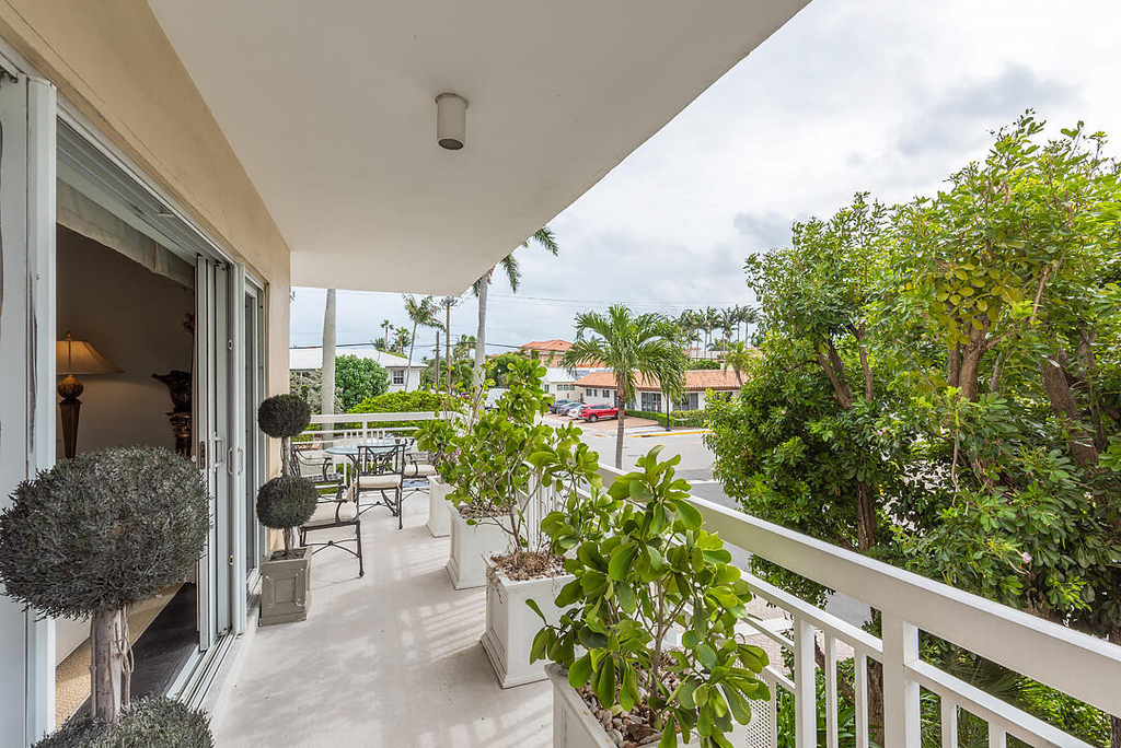 250 Bradley Place - Photo 14