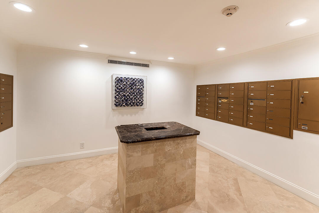 250 Bradley Place - Photo 25