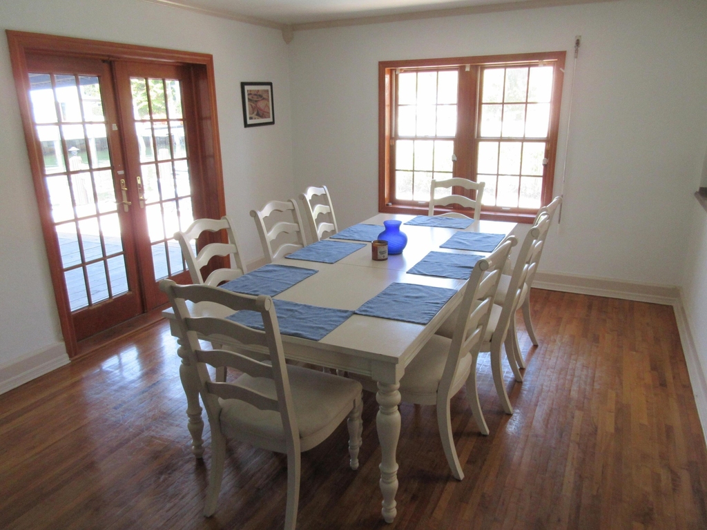 609 Isle Of Palms Drive - Photo 3