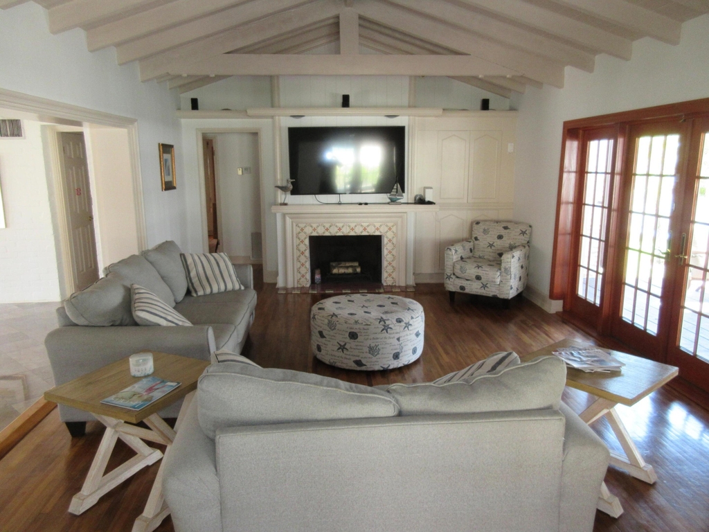 609 Isle Of Palms Drive - Photo 4