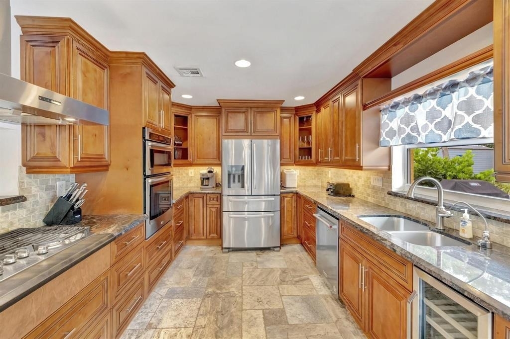925 Ne 25th Avenue - Photo 9