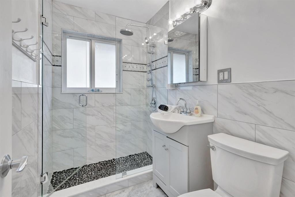 925 Ne 25th Avenue - Photo 26
