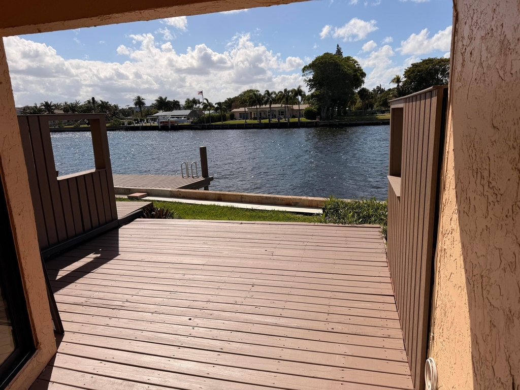 797 S Riverside Drive - Photo 11
