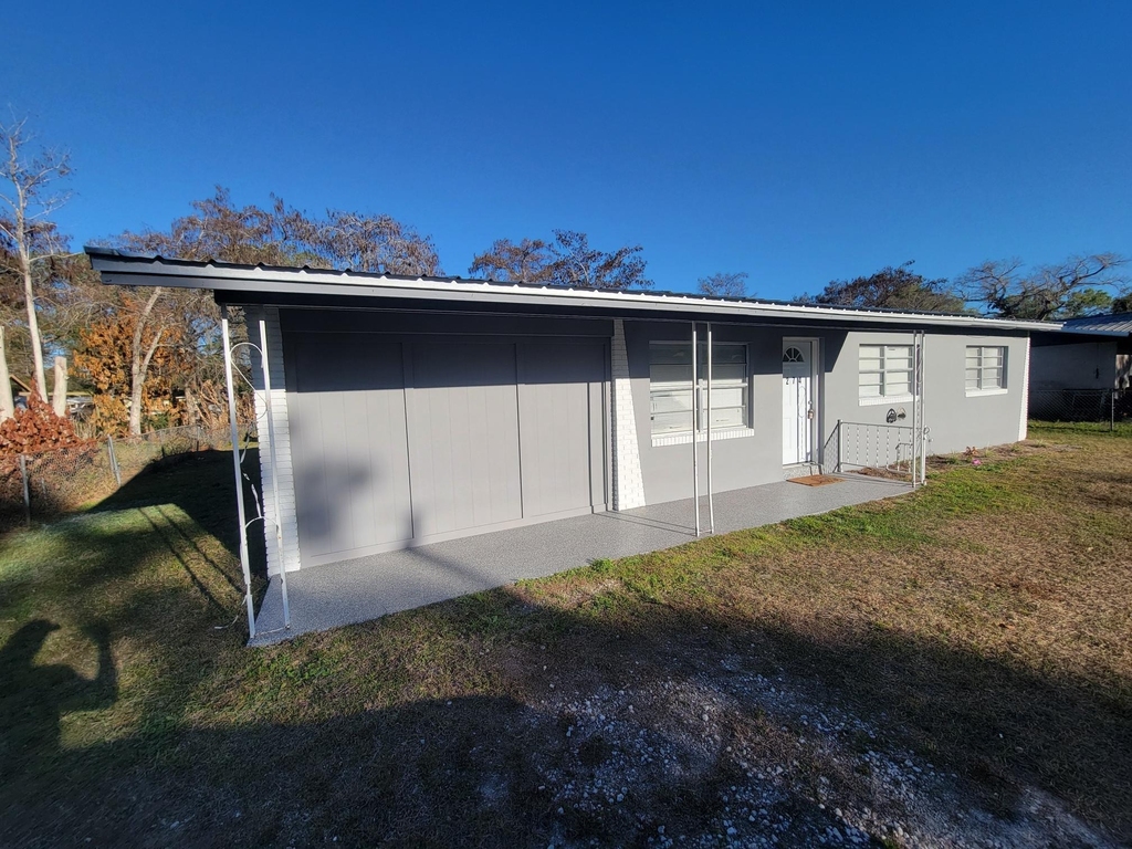 274 Se 14th Avenue - Photo 2