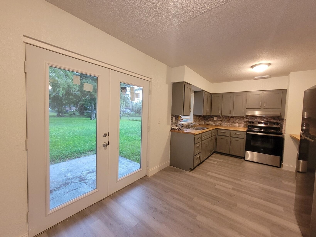 274 Se 14th Avenue - Photo 5