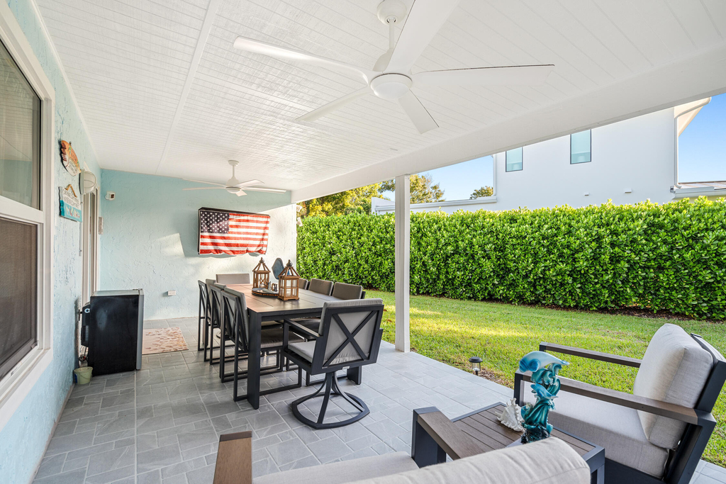 9165 Se Yacht Club Circle - Photo 23