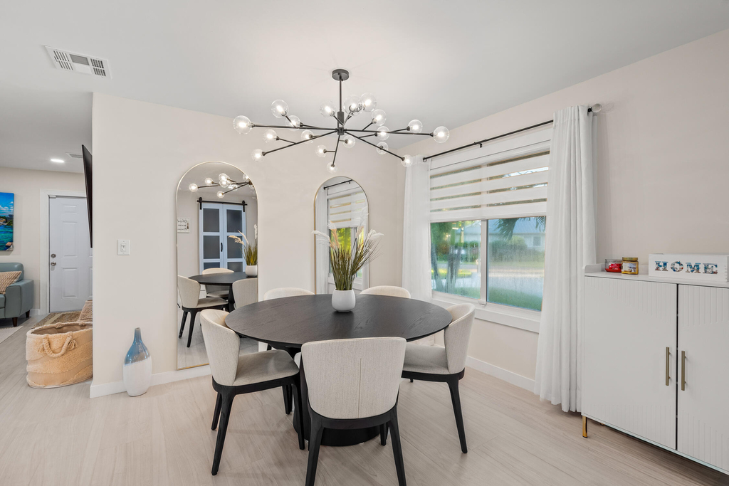 9165 Se Yacht Club Circle - Photo 8