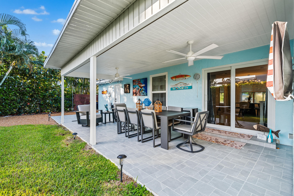 9165 Se Yacht Club Circle - Photo 24