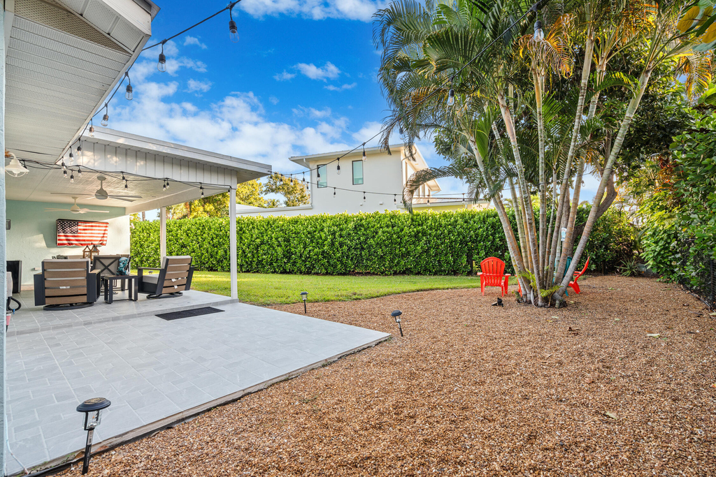 9165 Se Yacht Club Circle - Photo 25