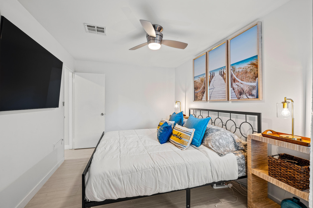9165 Se Yacht Club Circle - Photo 13