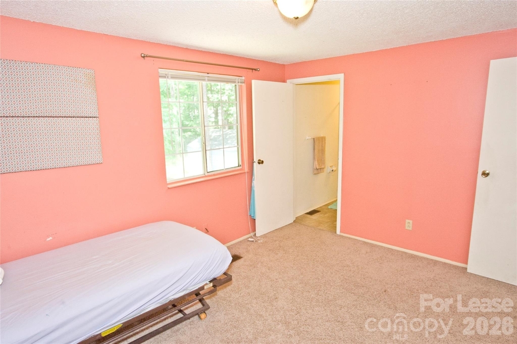 1635 Van Dyke Drive - Photo 15